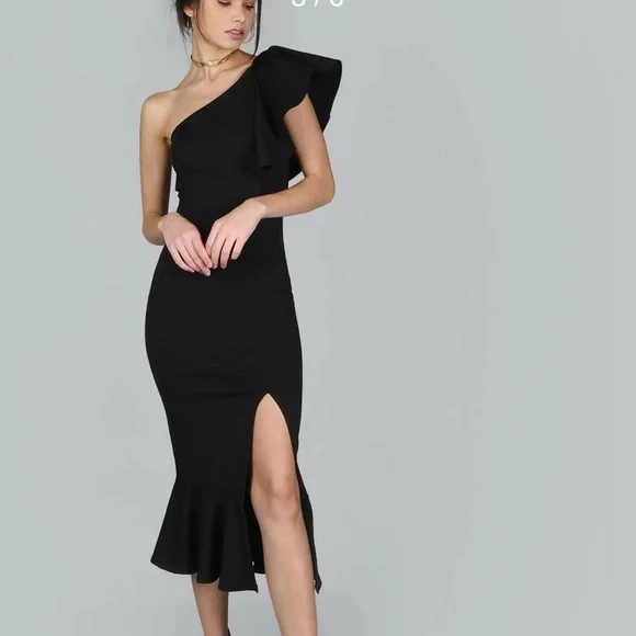open lace back dress SHEIN Plus Size Black Dress Stand Collar Women Bodycon Mock Neck Glitt   Top model88